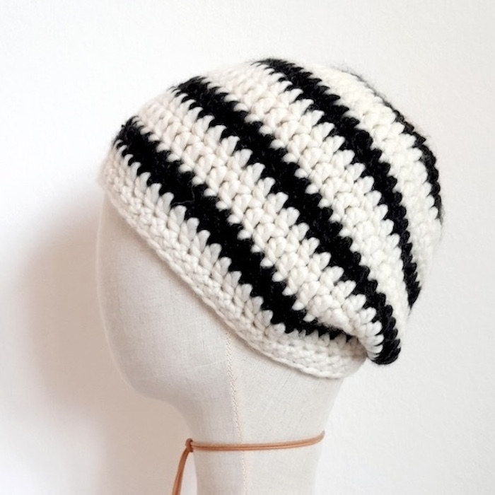 Merino Haube Braxton in GOTS zertifizierter, nachhaltiger top Qualität. Handarbeit aus Österreich