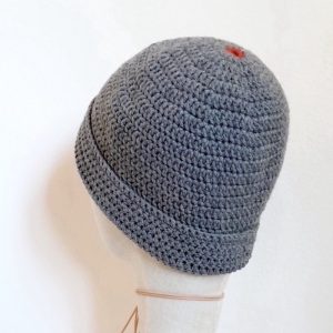 Merino Haube Alexander in GOTS zertifizierter, nachhaltiger top Qualität. Handarbeit aus Österreich