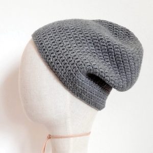 Merino Haube Calvert in GOTS zertifizierter, nachhaltiger top Qualität. Handarbeit aus Österreich