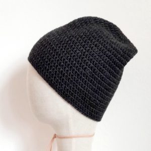 Merino Haube Gregory in GOTS zertifizierter, nachhaltiger top Qualität. Handarbeit aus Österreich