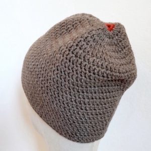 Merino Haube Qutback in GOTS zertifizierter, nachhaltiger top Qualität. Handarbeit aus Österreich