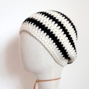 Merino Haube Braxton in GOTS zertifizierter, nachhaltiger top Qualität. Handarbeit aus Österreich